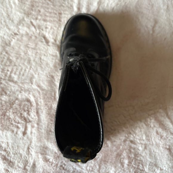 Dr Martens Smooth Black Lace Up Boots Size 7 - Picture 15 of 16